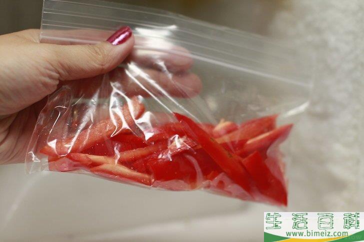 如何冷冻红辣椒或甜辣椒