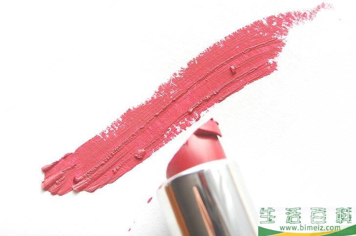 怎么根据皮肤色调选择化妆品