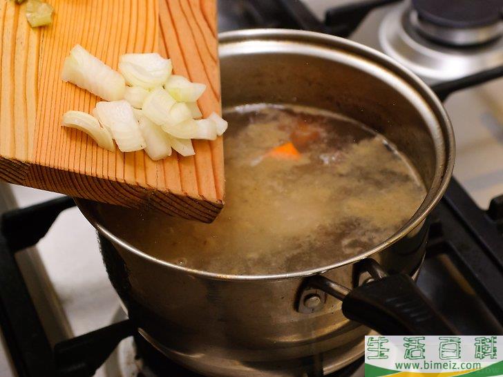 怎么制作鸡骨高汤