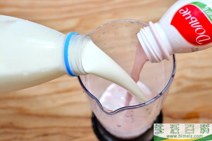 怎么制作水果酸奶奶昔