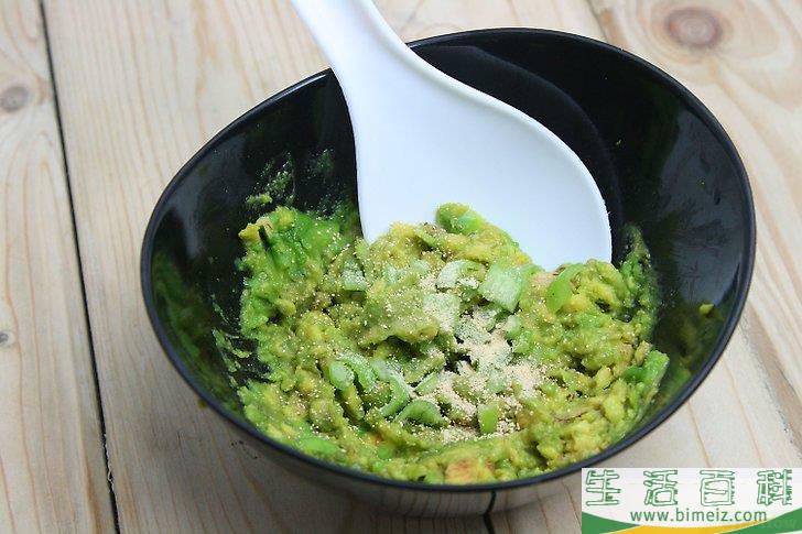 怎么食用牛油果
