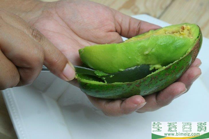 怎么食用牛油果