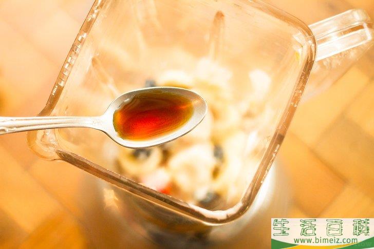 怎么制作水果酸奶奶昔
