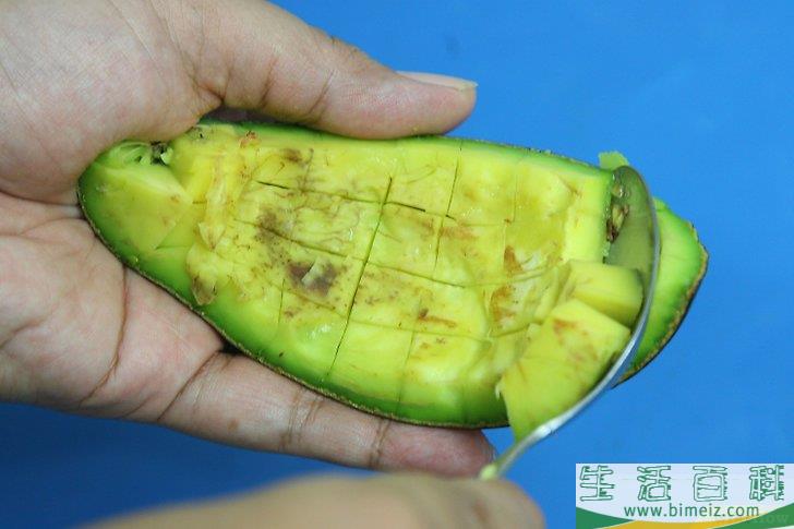 怎么食用牛油果