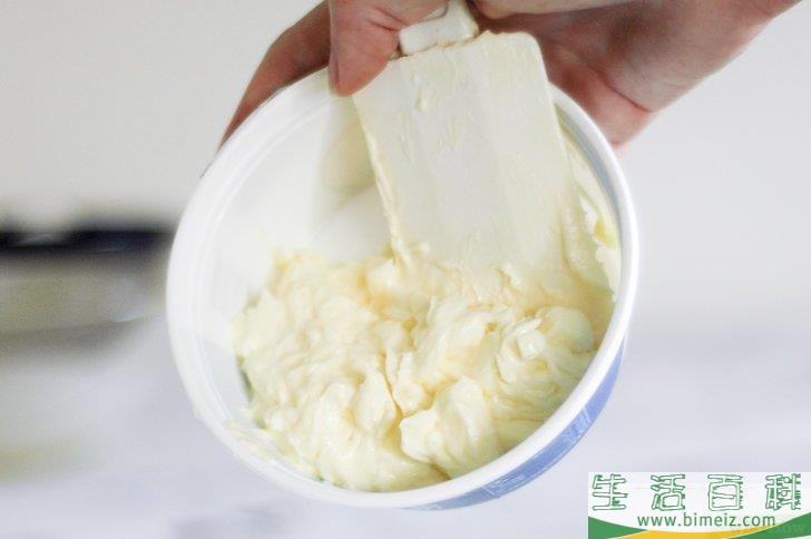 怎么用食品加工机两分钟内做出黄油