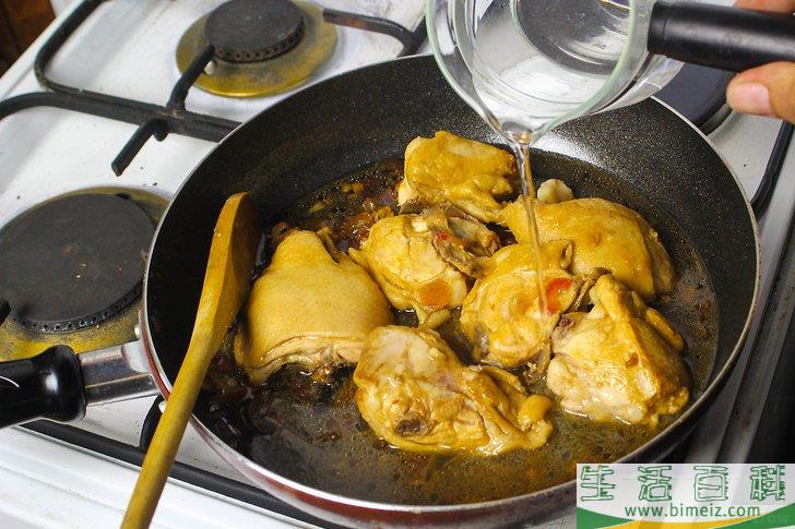 怎么做醋烹鸡（Adobong Manok）