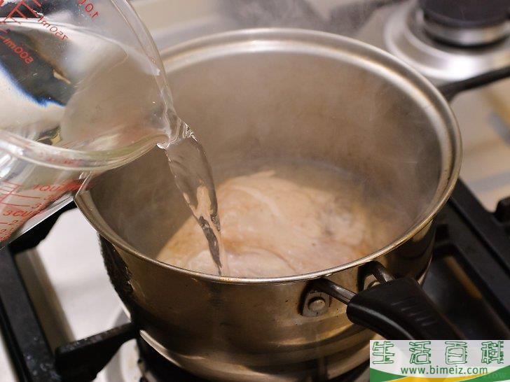 怎么制作鸡骨高汤