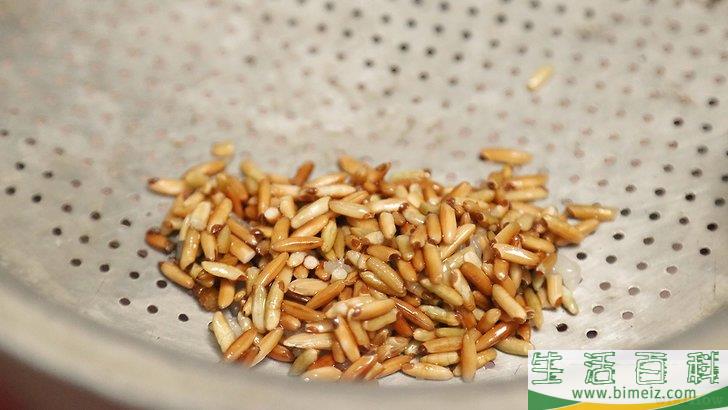 怎么做膨化米果