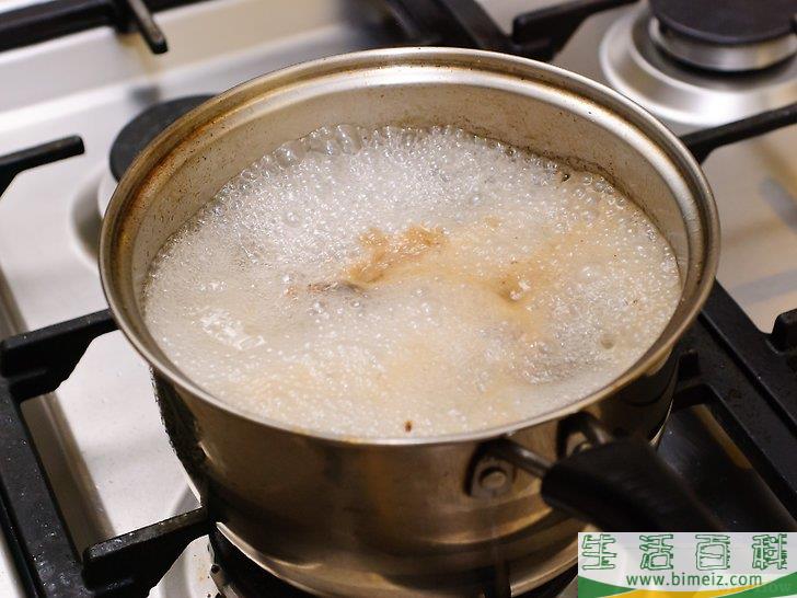 怎么制作鸡骨高汤