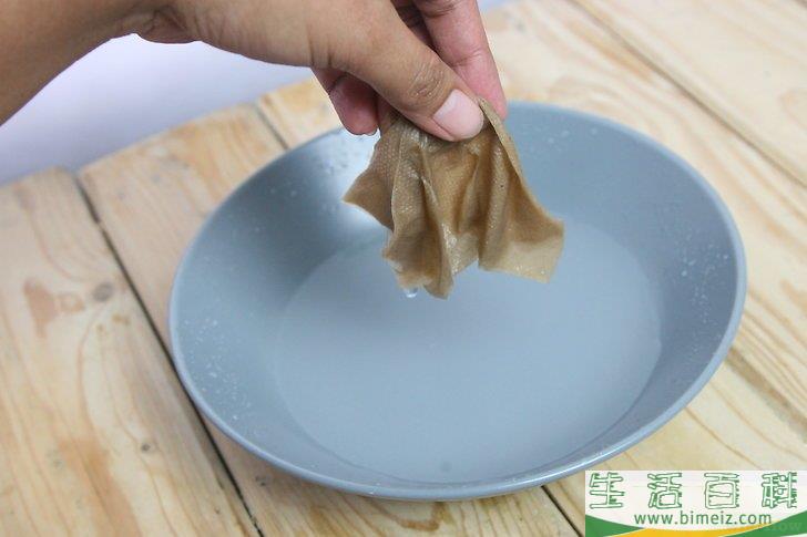 怎么将卷心菜切成楔形
