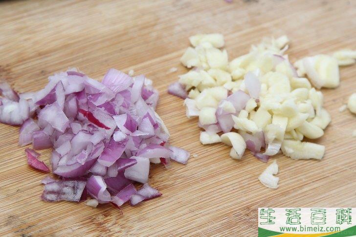 怎么制作臭炸弹