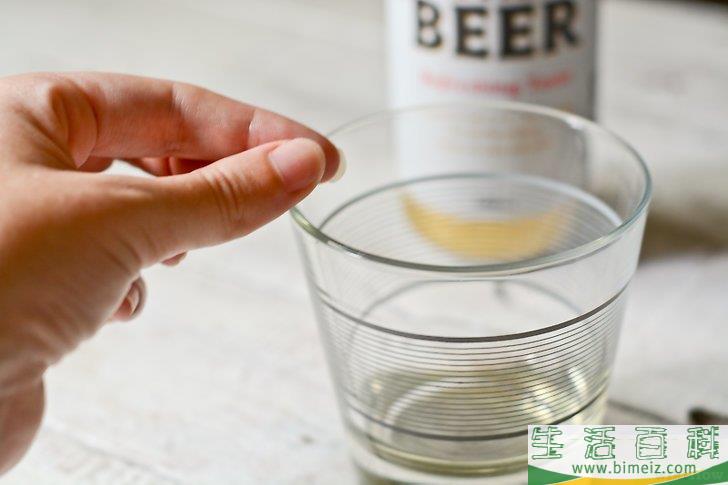 怎么玩喝酒游戏“国王之杯”