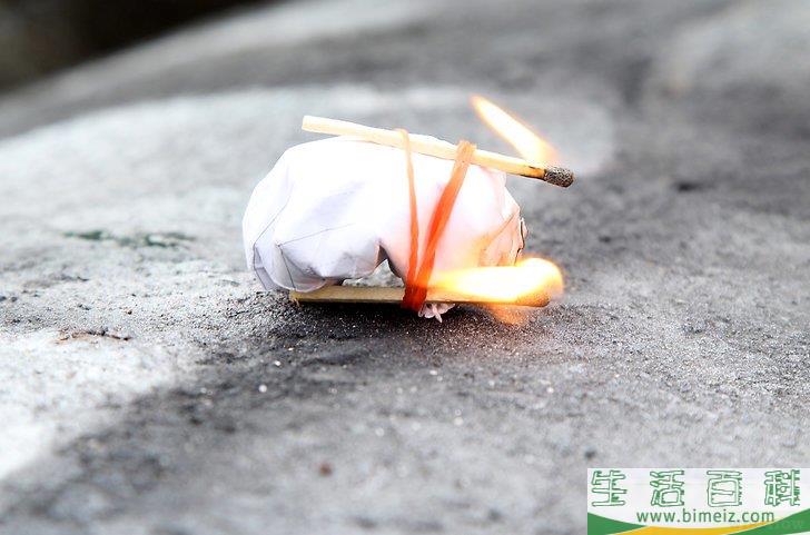 怎么制作臭炸弹