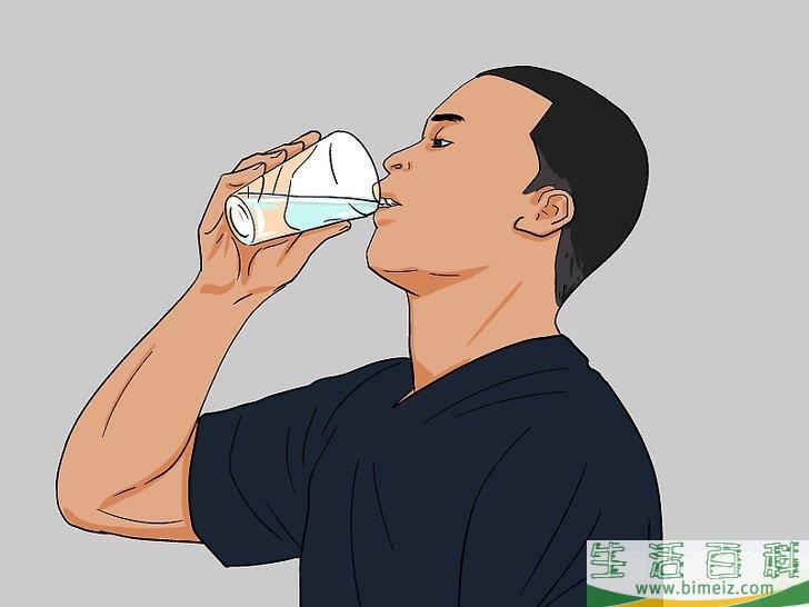 怎么锻炼胸肌和腹肌