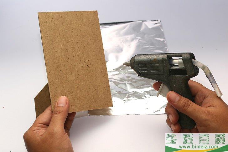 怎么制作一面镜子