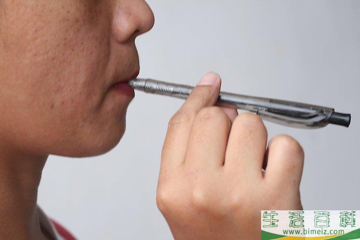 怎么修理干了的圆珠笔