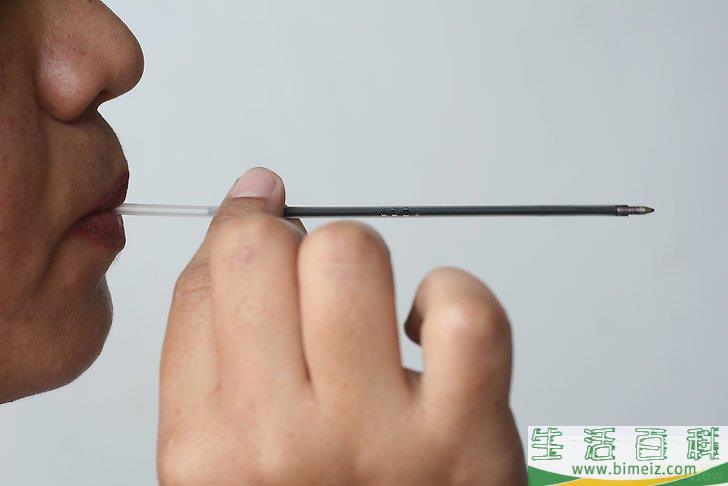 怎么修理干了的圆珠笔
