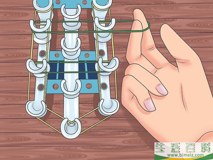 怎么制作彩虹织机橡皮筋手链