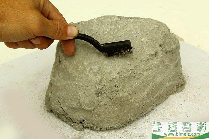 怎么用水泥砂浆制作假岩石