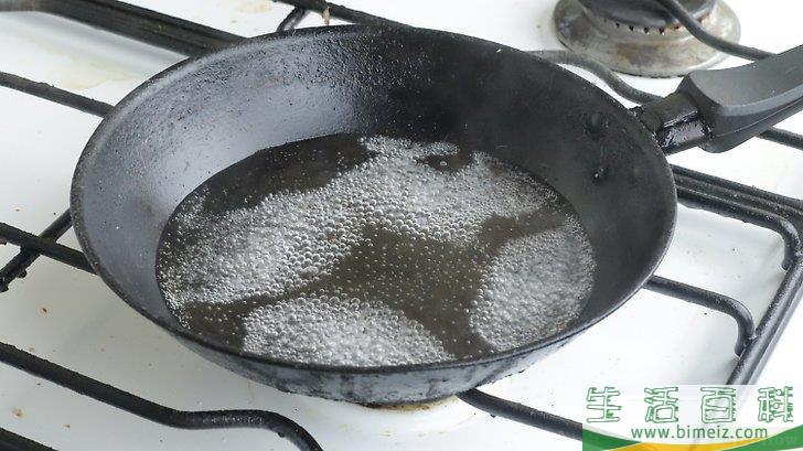怎么清洗铁锅