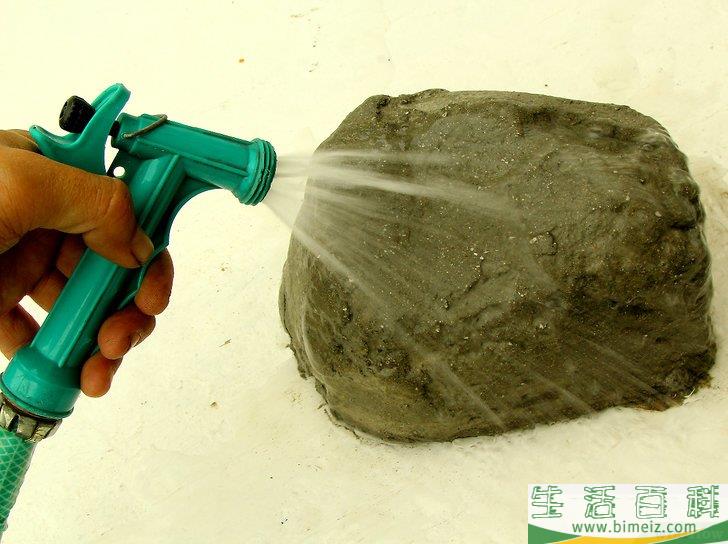 怎么用水泥砂浆制作假岩石