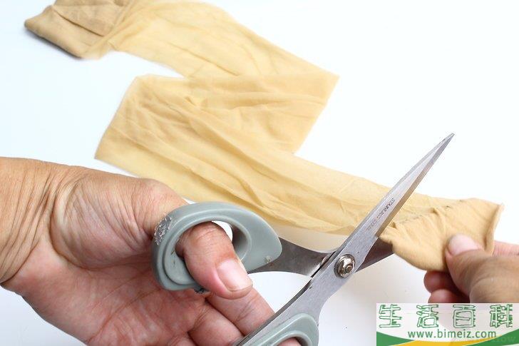 怎么制作假胸
