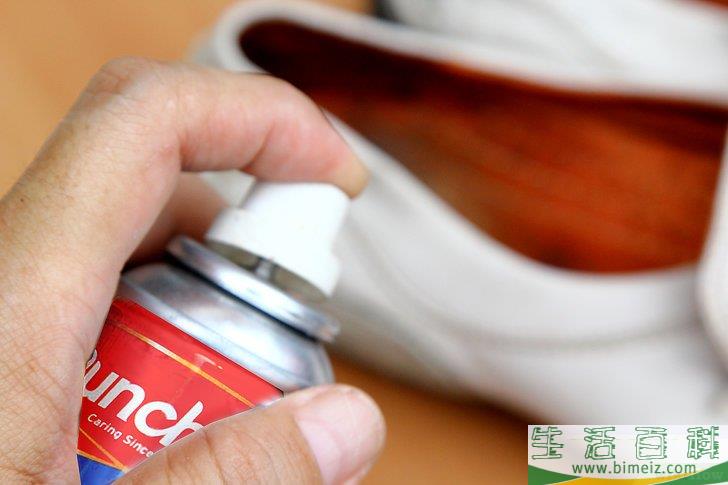怎么洗白鞋