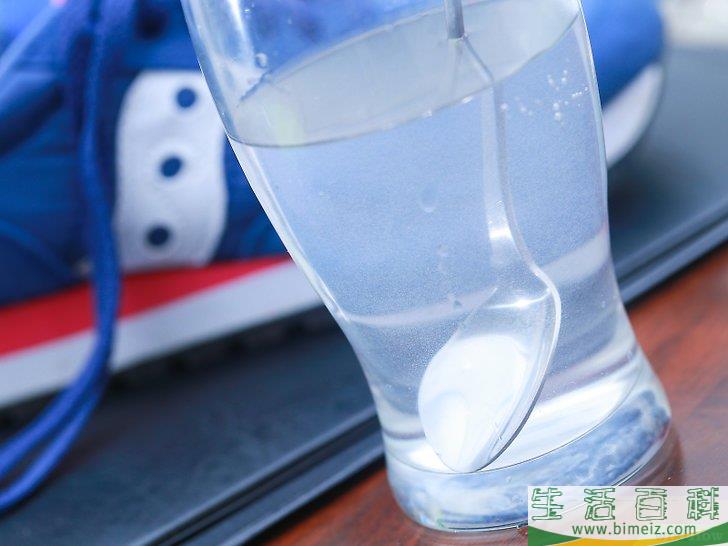 怎么清洗臭运动鞋
