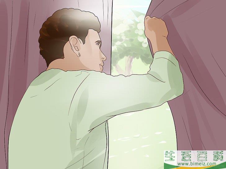 怎么清除天花板上的霉菌
