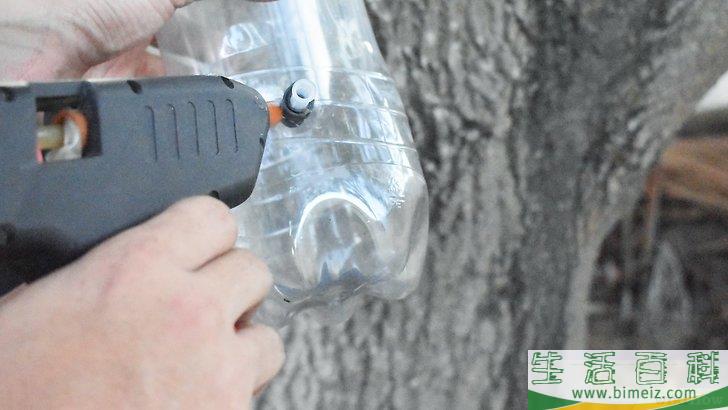 怎么用塑料瓶制作滴灌器