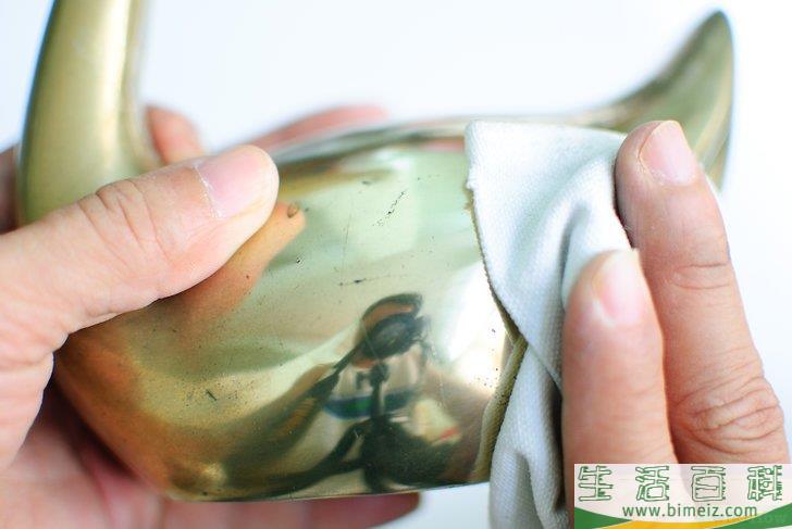 怎么清洗黄铜制品
