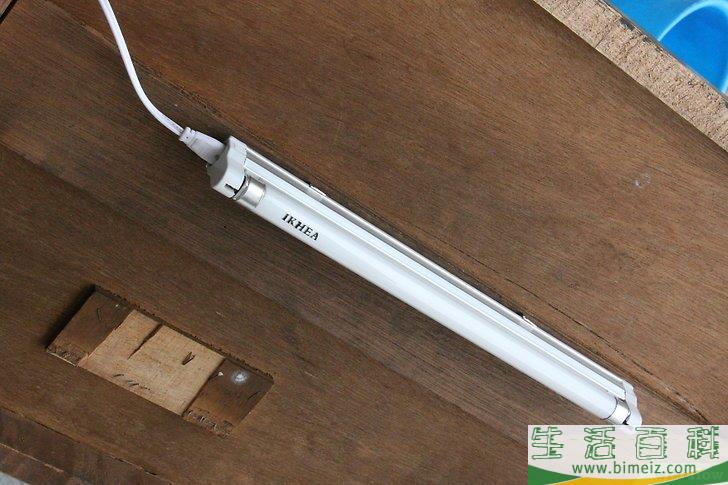 怎么将旧电视机改造成鱼缸