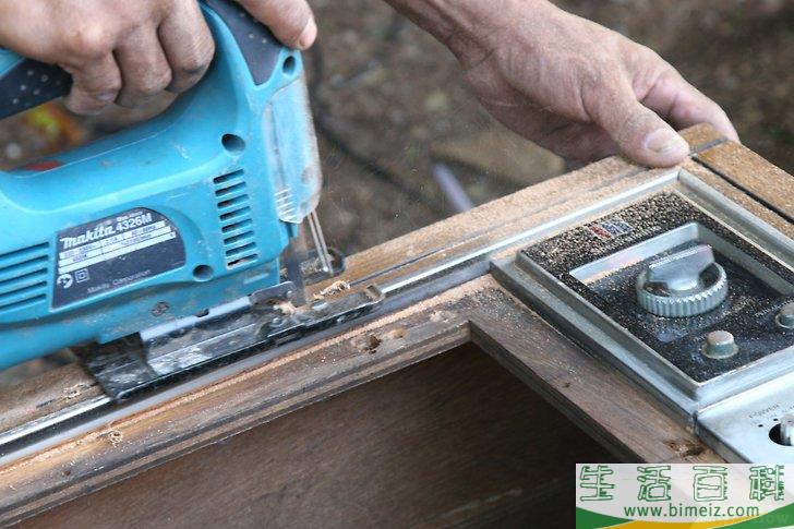 怎么将旧电视机改造成鱼缸