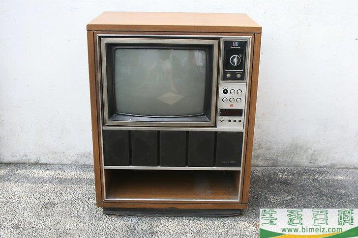 怎么将旧电视机改造成鱼缸