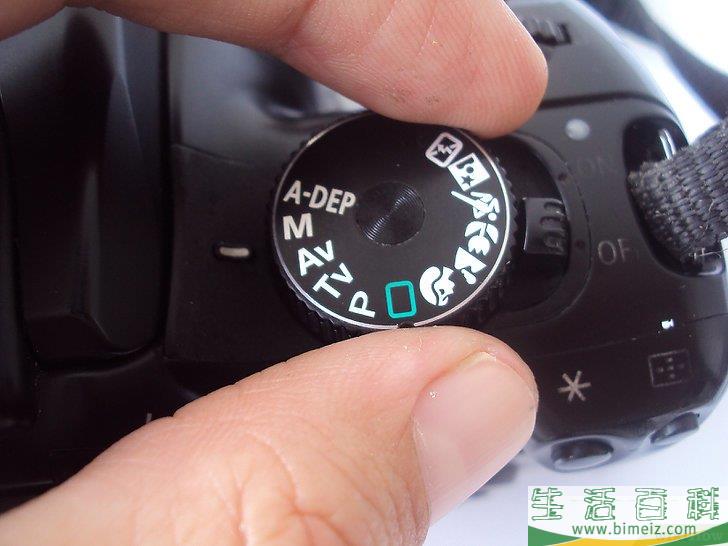 怎么不使用软件将相机里的图片传输到电脑上