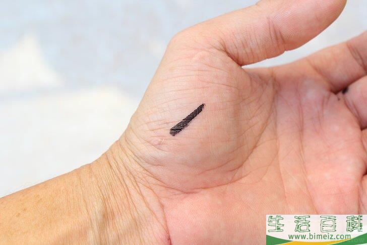 怎么去除Sharpie记号笔痕迹