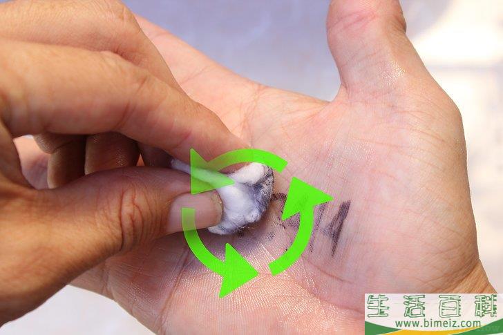 怎么去除Sharpie记号笔痕迹