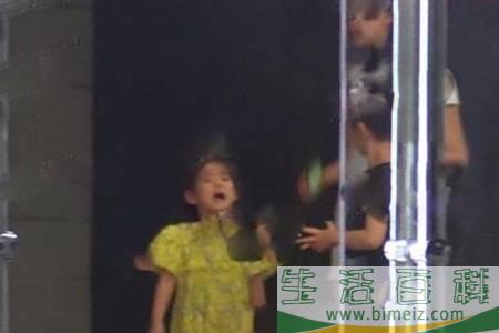 杜江霍思燕有没有二胎   大眼萌爸杜江女儿曝光原来嗯哼真有妹妹