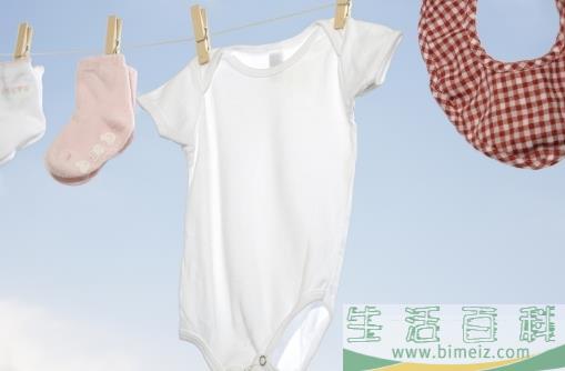 衣服沾到乳胶漆能洗干净吗