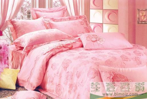 床上用品床垫枕头床单 使用多久需要换新的