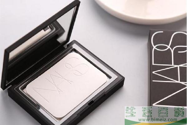 nars粉饼可以用来补妆吗 nars粉饼可以直接当底妆吗