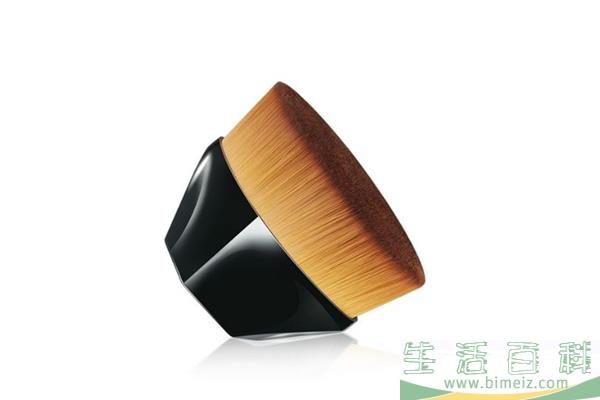 魔术粉底刷真的有用吗 魔术粉底刷怎么用