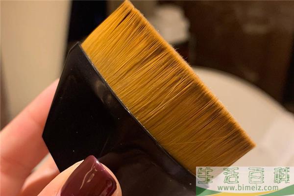 魔术粉底刷真的有用吗 魔术粉底刷怎么用