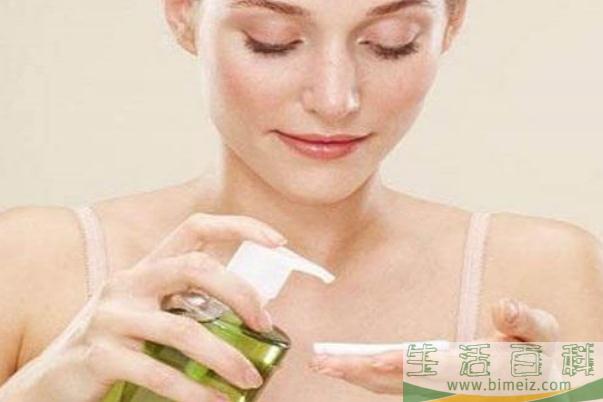 卸妆油要用洗面奶洗吗 卸妆油要天天用吗