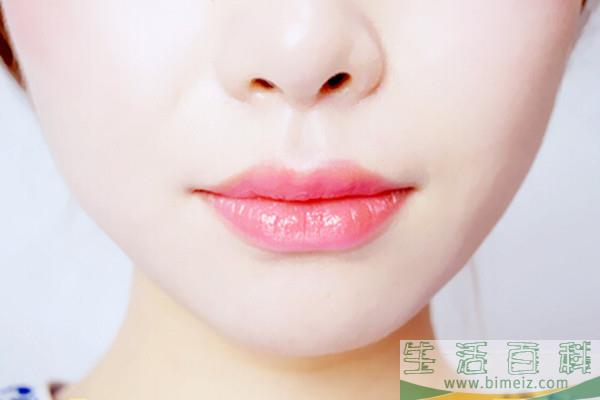 夏季适合什么色系的口红 适合夏季涂的色系推荐