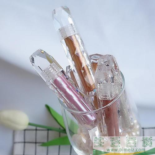 稚优泉液体眼影哪个好看 稚优泉液体眼影好用吗