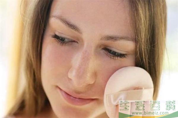 粉扑干用还是湿用_粉扑是用一次洗一次吗