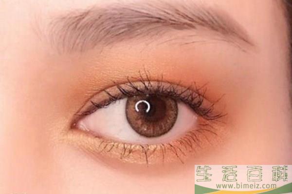 肿泡眼适合什么颜色的眼影 肿泡眼怎么画眼影好看