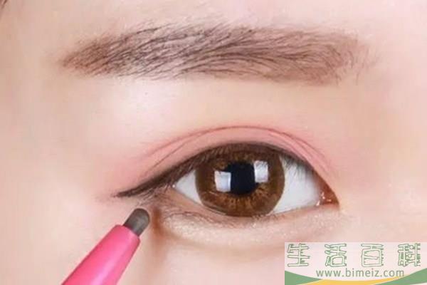 高光棒可以画卧蚕吗 高光棒怎么画卧蚕