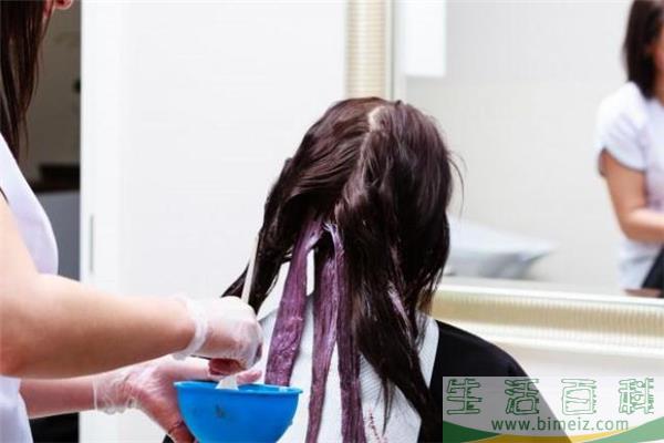 头发油染发容易上色吗 头发油染发会染不上吗